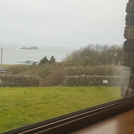 Radharc Na Mara Holiday home